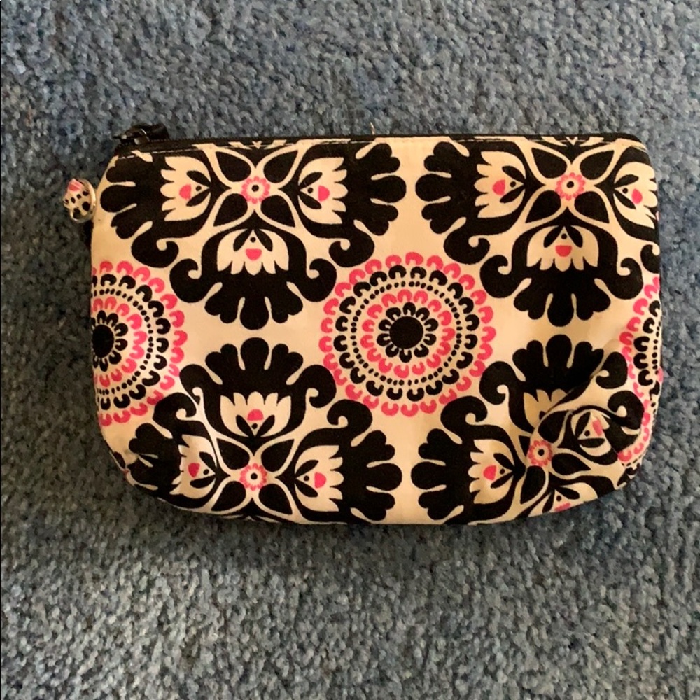 Thirty one. Mini Pouch.